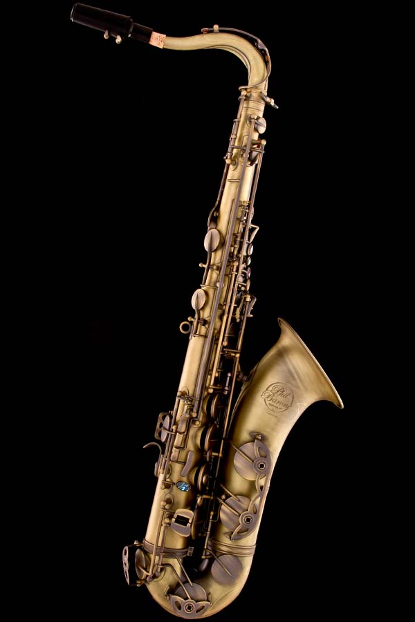 https://www.philbarone.com/ecom_img/original-5-61-antique-bronze-vintage-tenor-saxophone.jpg